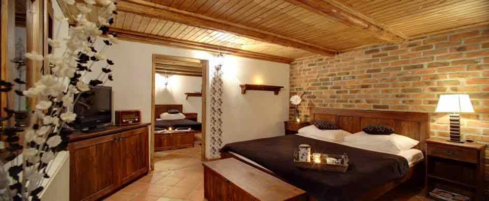 Tamnocrveni apartman